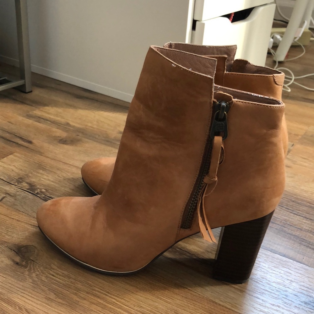 Light brown leather upper boots - Elliott Luca